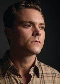 Clayne Crawford
as Ted Talbot Jr.