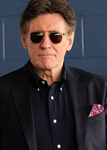 Gabriel Byrne
as Edward Lynwood