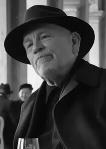 John Malkovich
as Reeves Minot