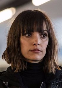 Jodi Balfour
as DI Elaine Shepard