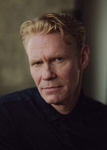 Michael Shaeffer
as Steven Mills