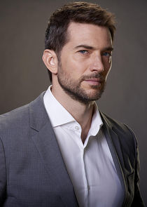 Luke Roberts
as Eric Beaumont