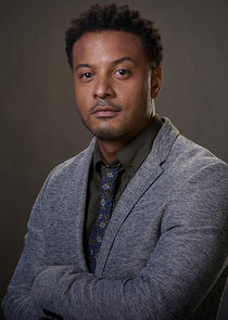 Brandon Jay McLaren
as Oliver Yates