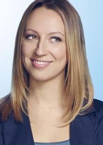 Anna Konkle
as Tara Milly Izikoff (TMI)