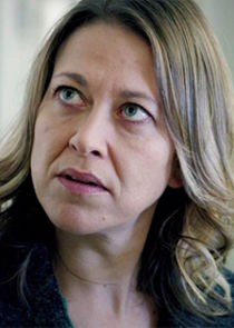 Nicola Walker
as Detective Sergeant Jackie 