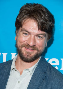 Charles Halford
as Pub Thug Vladimir