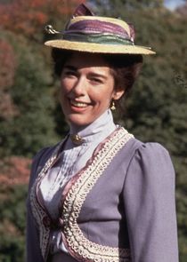 Mag Ruffman
as Olivia Dale