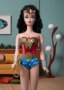 Alex Borstein
as Wonder Woman