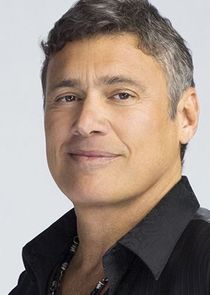 Steven Bauer
as Avi Rudin