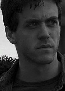 Ashley Zukerman
as Sr. Con. Michael Sandrelli