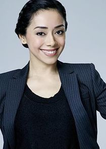 Aimee Garcia
as Sergeant Didi Diaz