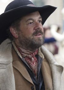 David Costabile
as Daniel Judge
