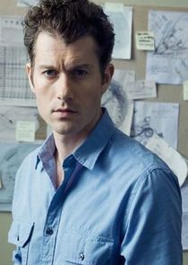 James Badge Dale
as Will Travers