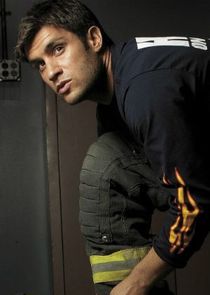 Michael Lombardi
as Mike Silletti