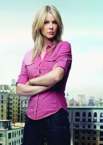Andrea Roth
as Janet Gavin