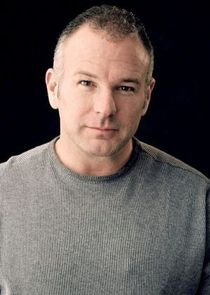 Brian Goodman
as Lt. Sean Cavanaugh