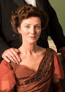 Michelle Fairley
as Dolly Butler