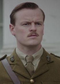Paul Reid
as Stephen Duffy Lyons
