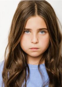 Barrett Margolis
as Georgia