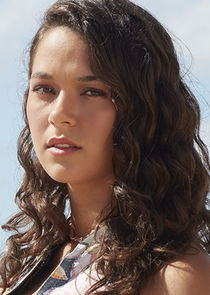 Tamala Shelton
as Petra Torrance