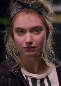 Imogen Poots
as Kelly Ann