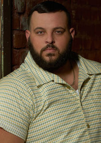 Daniel Franzese
as Vern Testaverde
