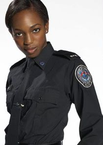 Enuka Okuma
as Detective Traci Nash