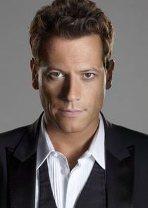 Ioan Gruffudd
as Andrew Martin