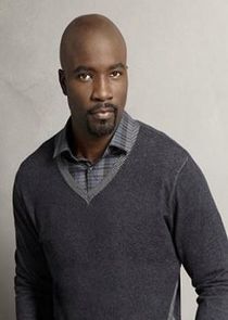 Mike Colter
as Malcolm Ward