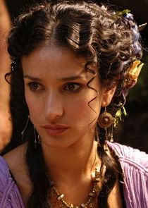 Indira Varma
as Niobe