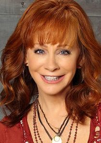 Reba McEntire
as Reba MacKenzie