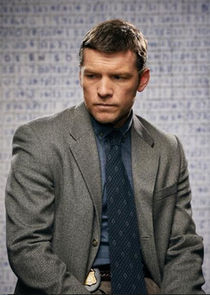 Sam Worthington
as FBI Special Agent Jim 