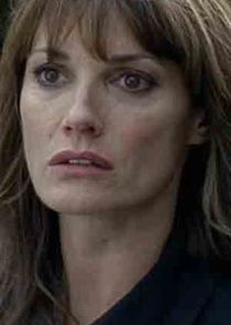 Sarah Parish
as Dr. Katie Roden