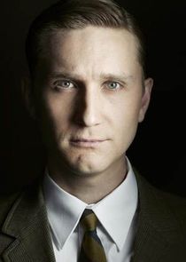 Aaron Staton
as Ken Cosgrove