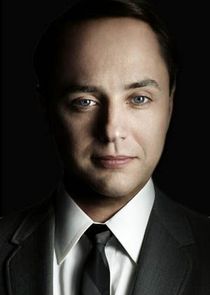 Vincent Kartheiser
as Pete Campbell