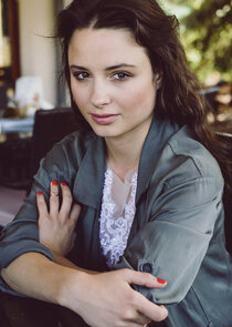 Anna Próchniak
as Alina Piotrowska