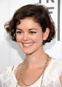Nora Zehetner
as Jen