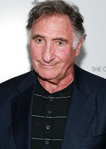 Judd Hirsch
as Larry Maron