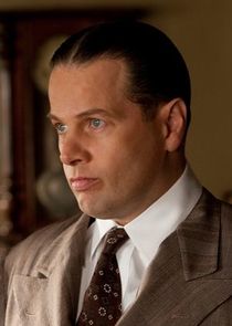 James Le Gros
as Wally Burgan