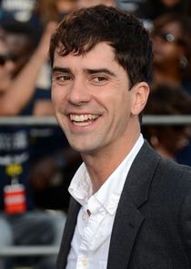 Hamish Linklater
as Abraham Lincoln