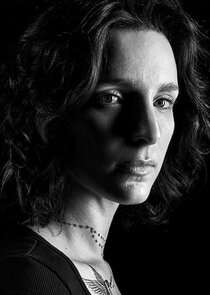 Carla Baratta
as Luisa 