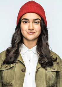 Geraldine Viswanathan
as Eliza Hunter