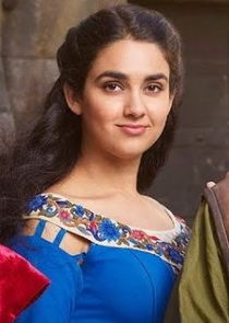 Geraldine Viswanathan
as Alexandra Shitshoveler