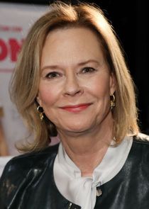 JoBeth Williams
as Myrna
