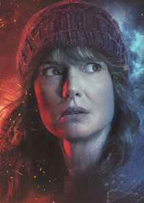 Winona Ryder
as Joyce Byers