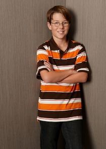 Jake Johnson
as Nathan Keen