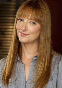 Judy Greer
as Connie Grabowski