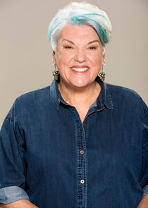 Tyne Daly
as Phyllis