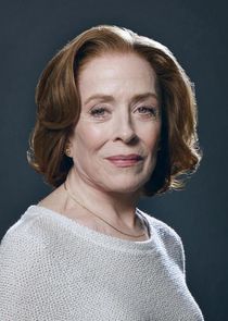 Holland Taylor
as Ida Silver