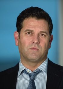 Patrick Baladi
as Stephen Holmes